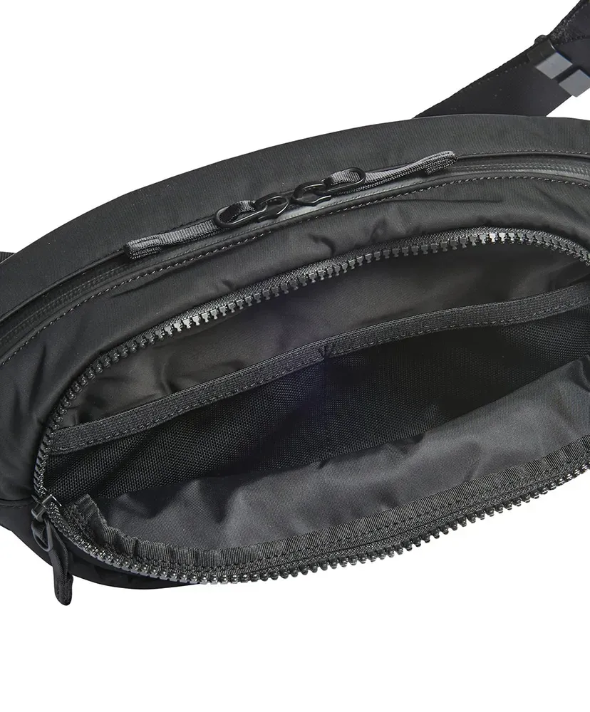Black Beauty - Waist Bag