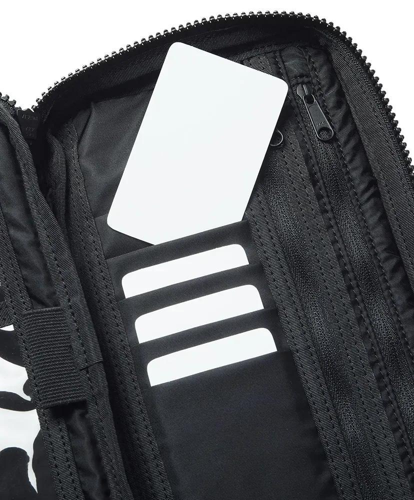 Black Beauty - Travel Organizer