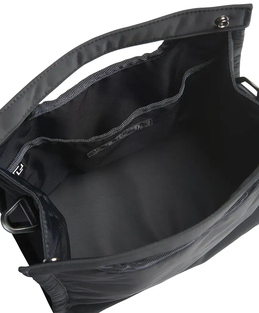 Black Beauty - Box Tote