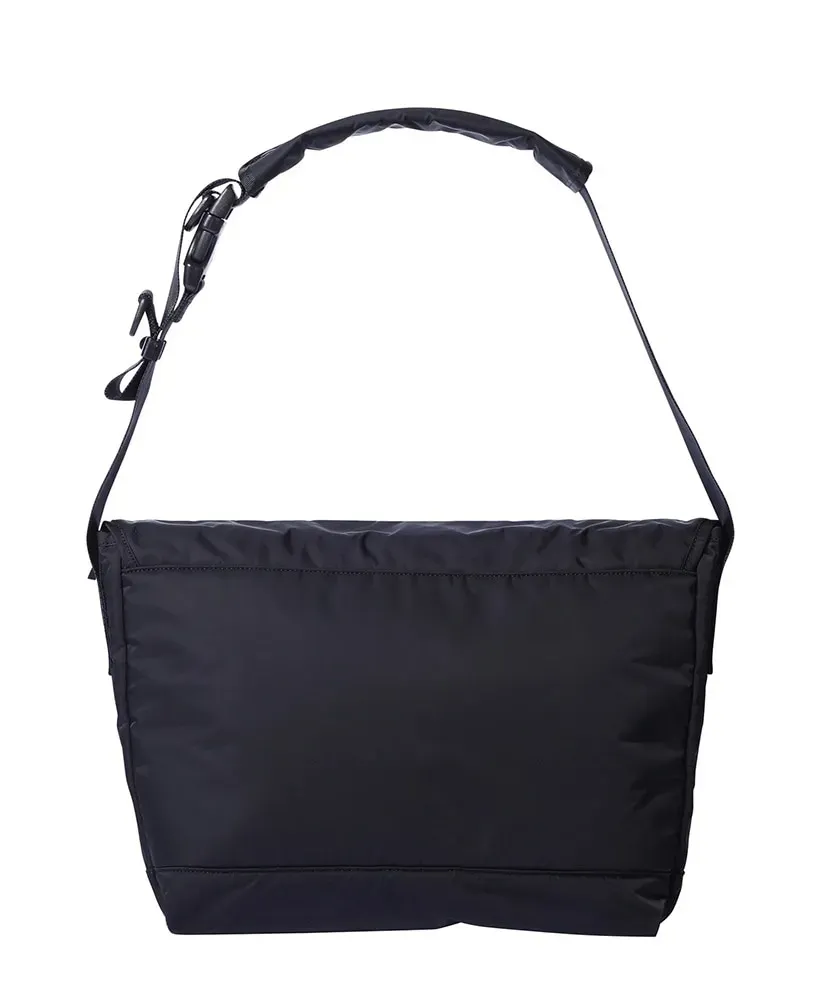 Black Beauty - Messenger Bag