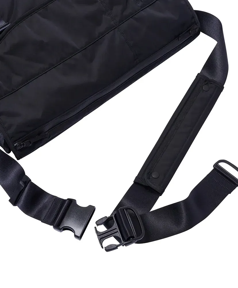 Black Beauty - Messenger Bag