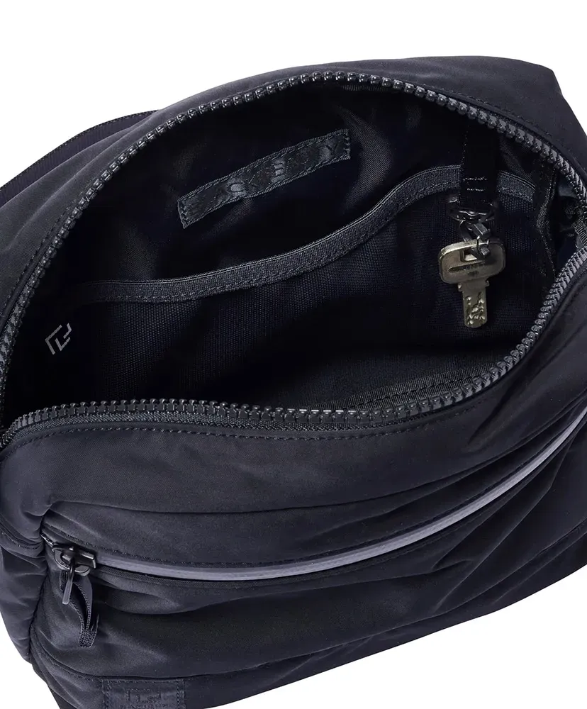 Black Beauty - Square Shoulder Bag