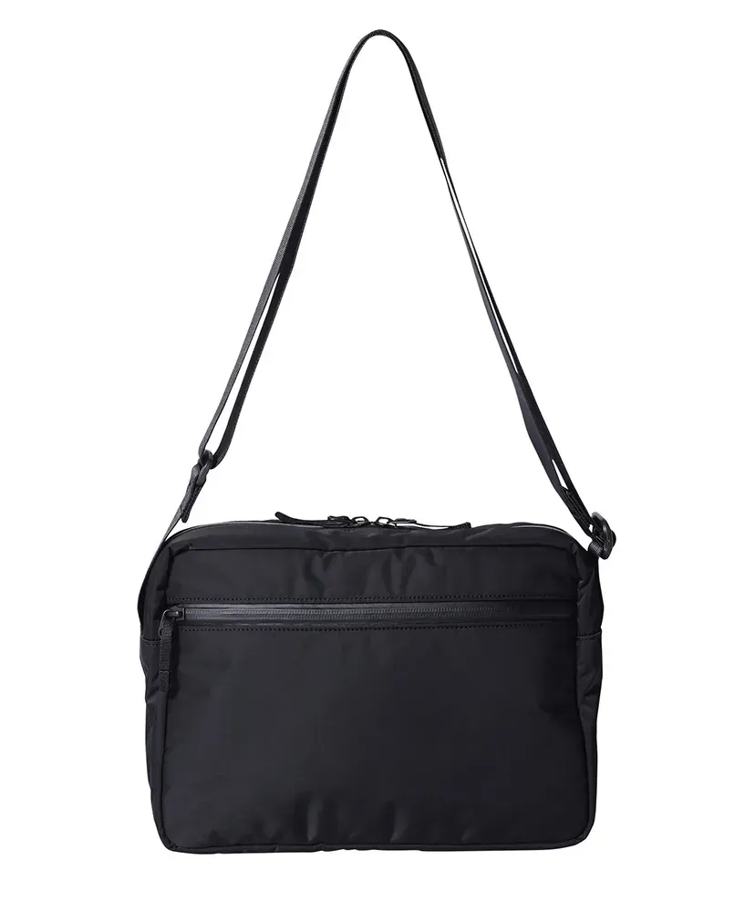 Black Beauty - Shoulder Bag