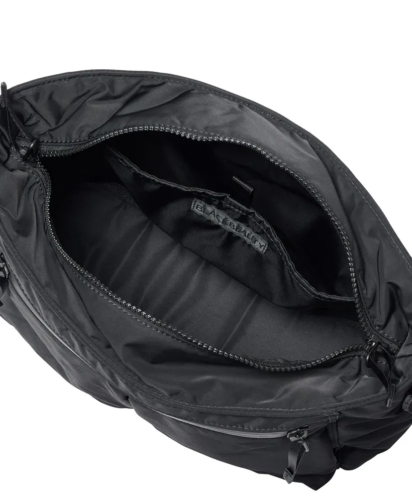 Black Beauty - Shoulder Bag