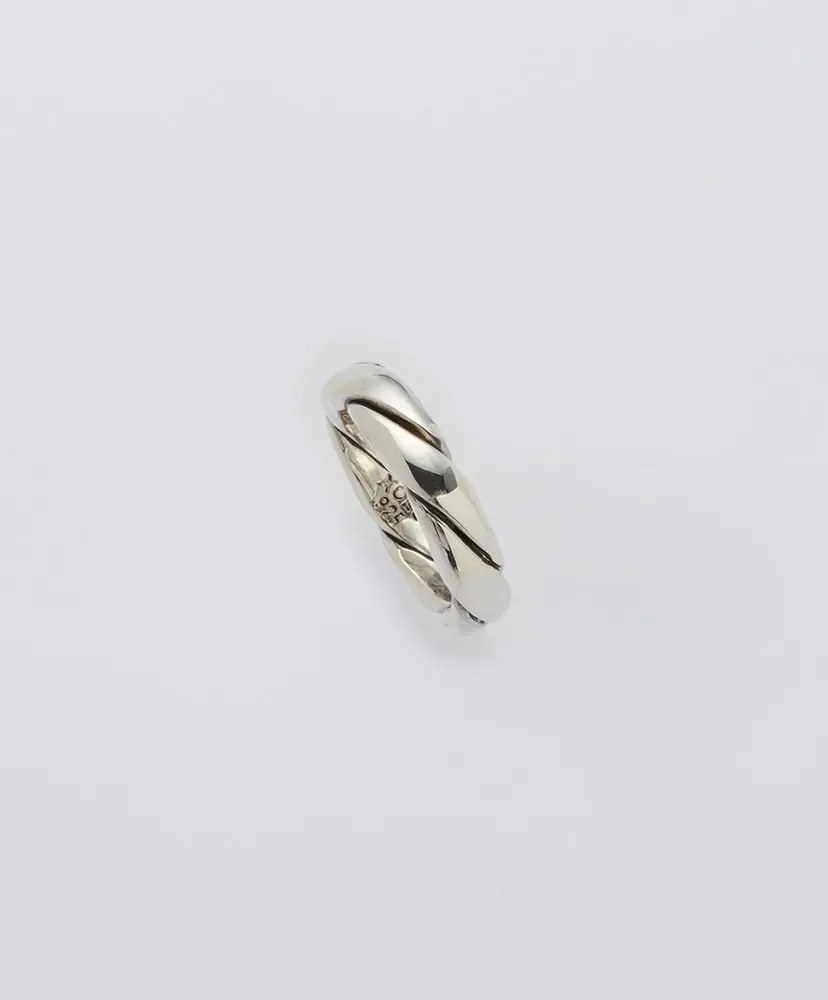 Single Twist Ring