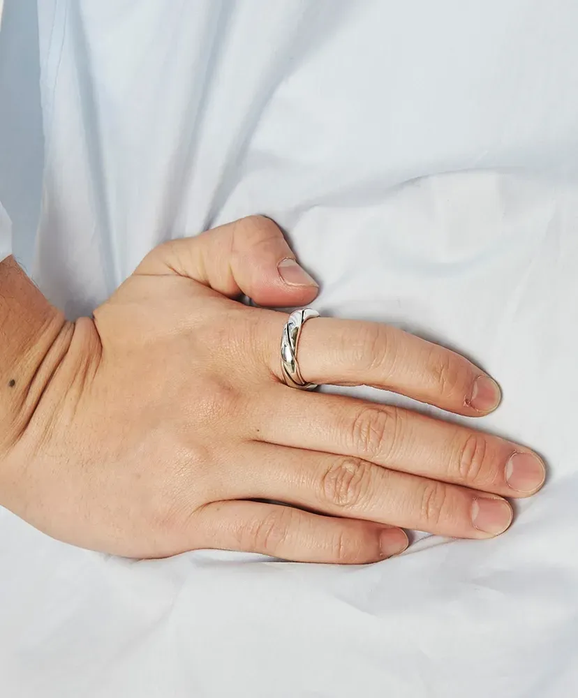 Single Twist Ring