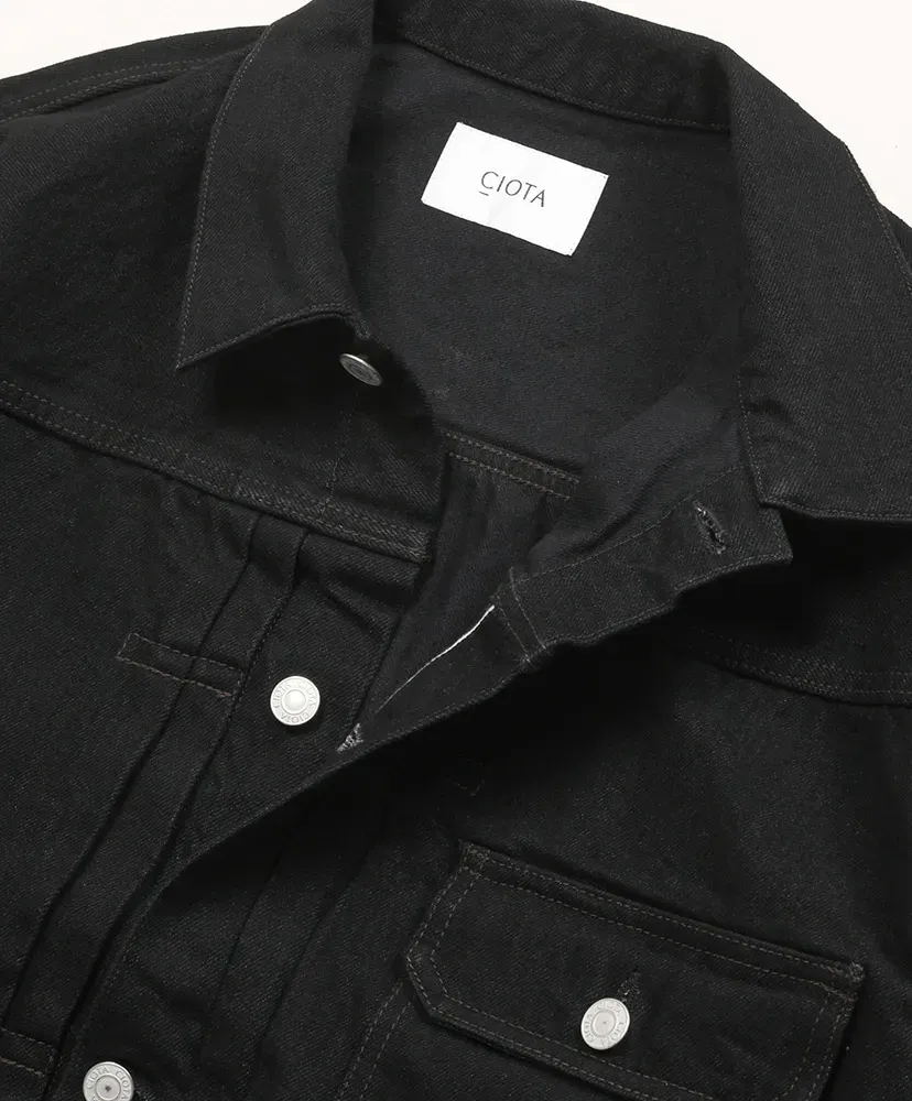 Single Pocket Denim Jacket