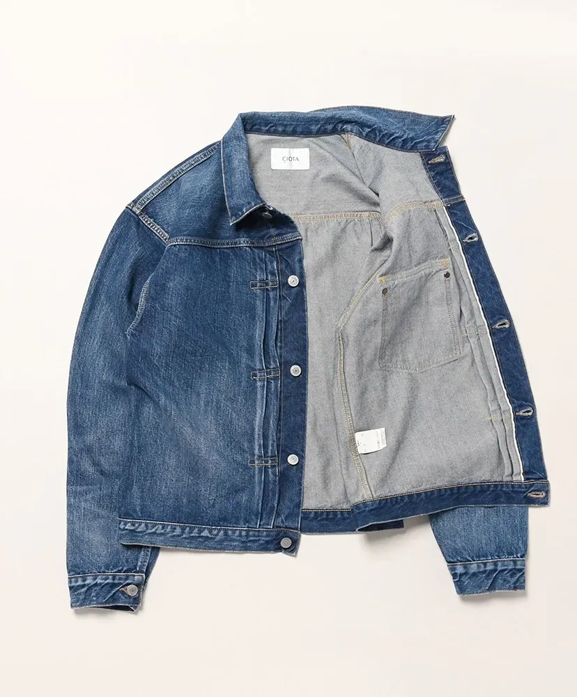 Single Pocket Denim Jacket