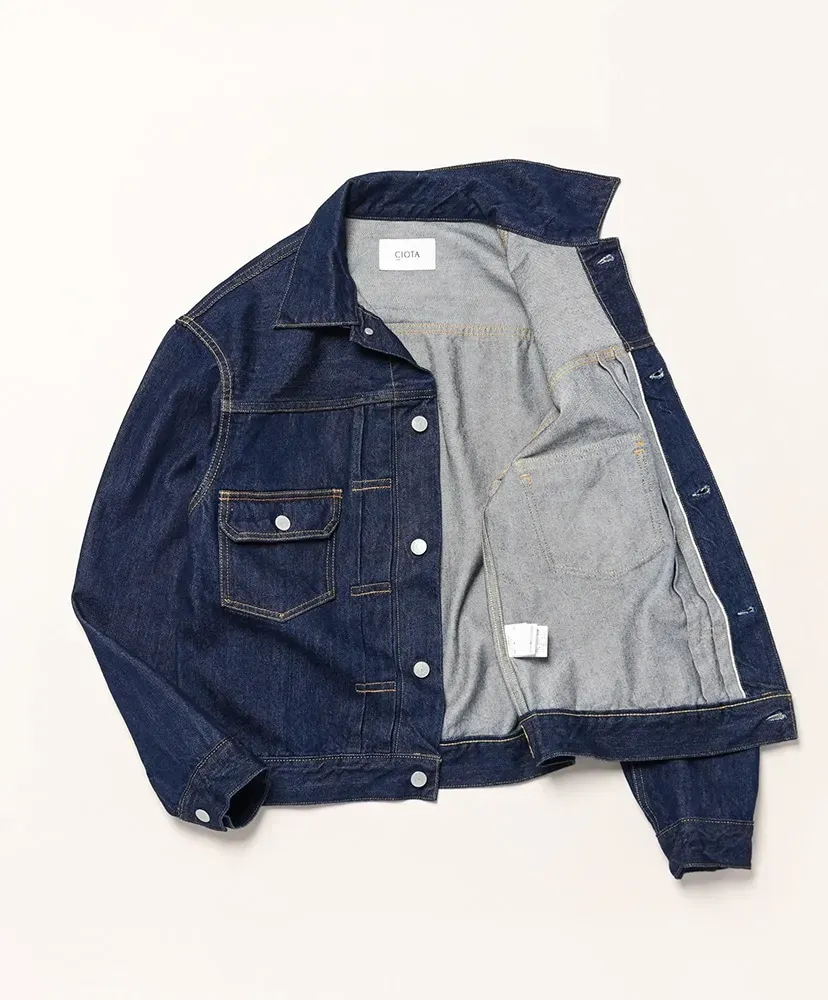 Double Pocket Denim Jacket