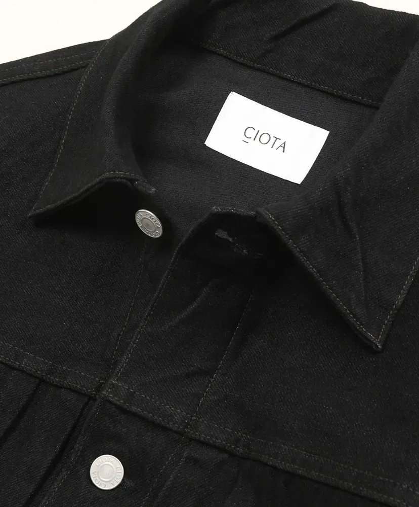 Double Pocket Denim Jacket