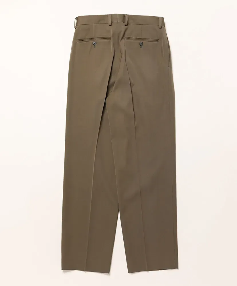 Light Wool Max Gabardine Two-Tuck Slacks