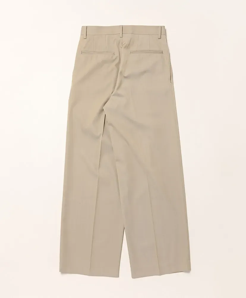 Light Wool Max Gabardine Two-Tuck Slacks