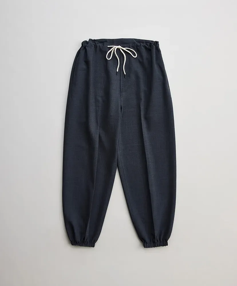 Oval