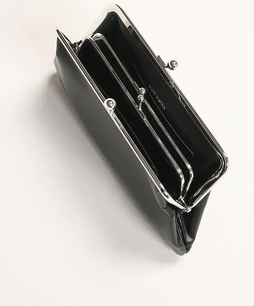 8Z-C072-051 - Kiss Clasp