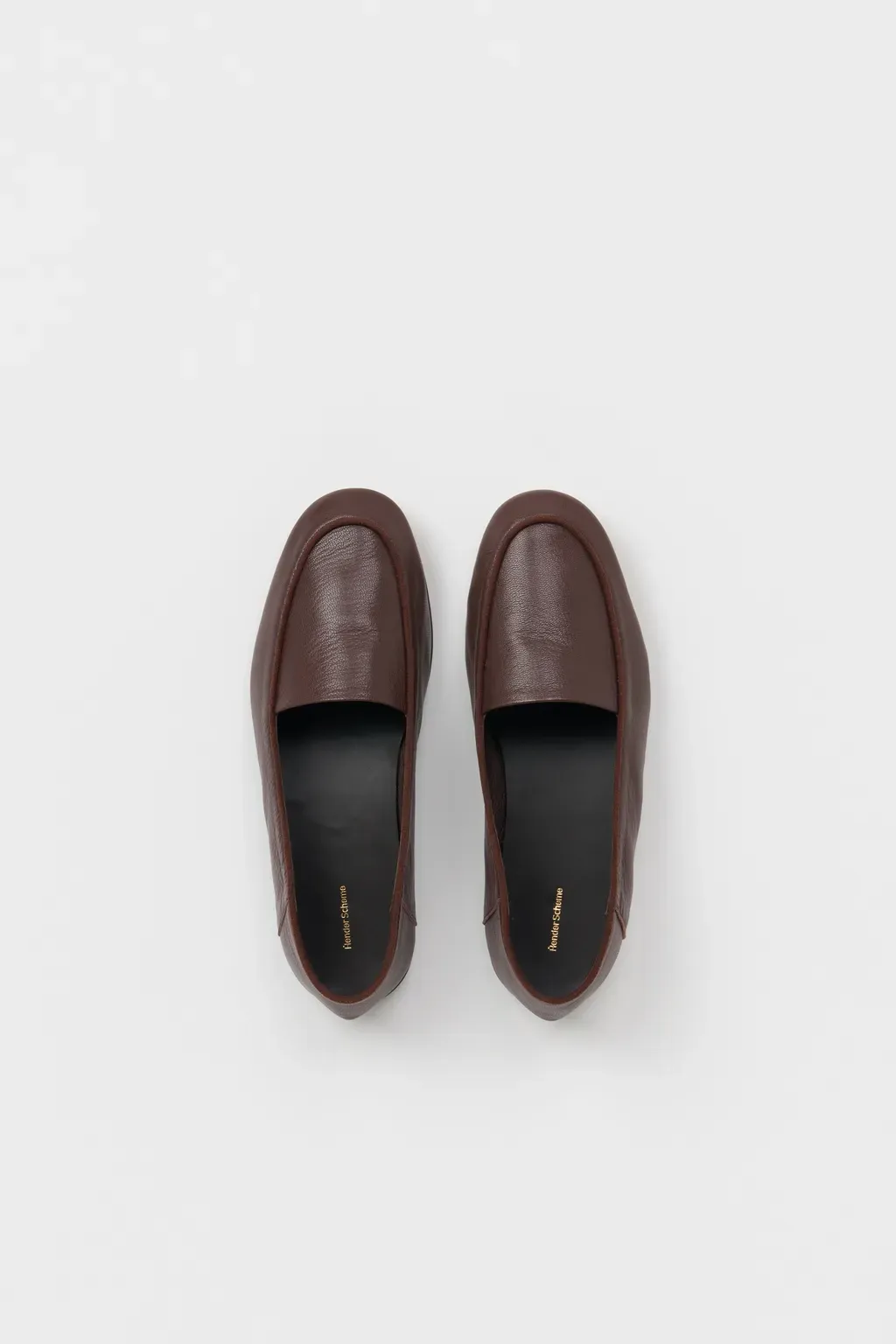 Oval Moca