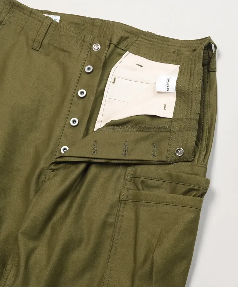 Overgrown Pants 4/5 - Back Satin