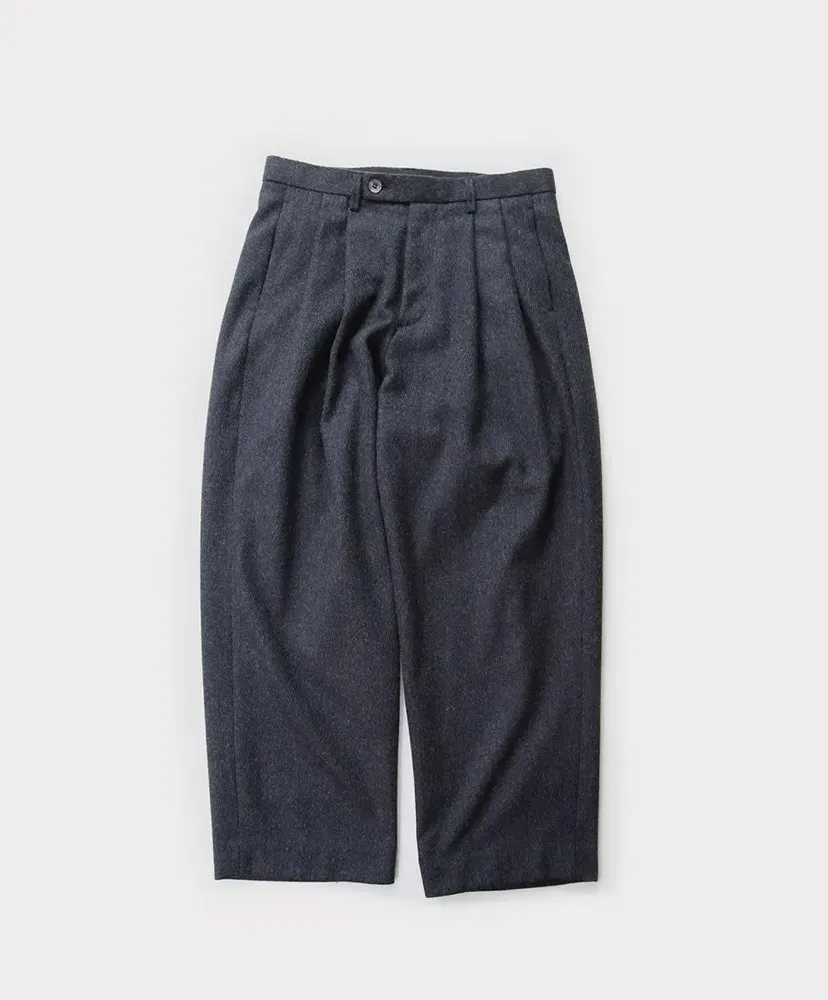 Eral Slacks