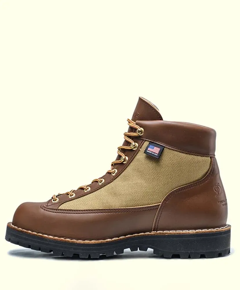 Danner Light