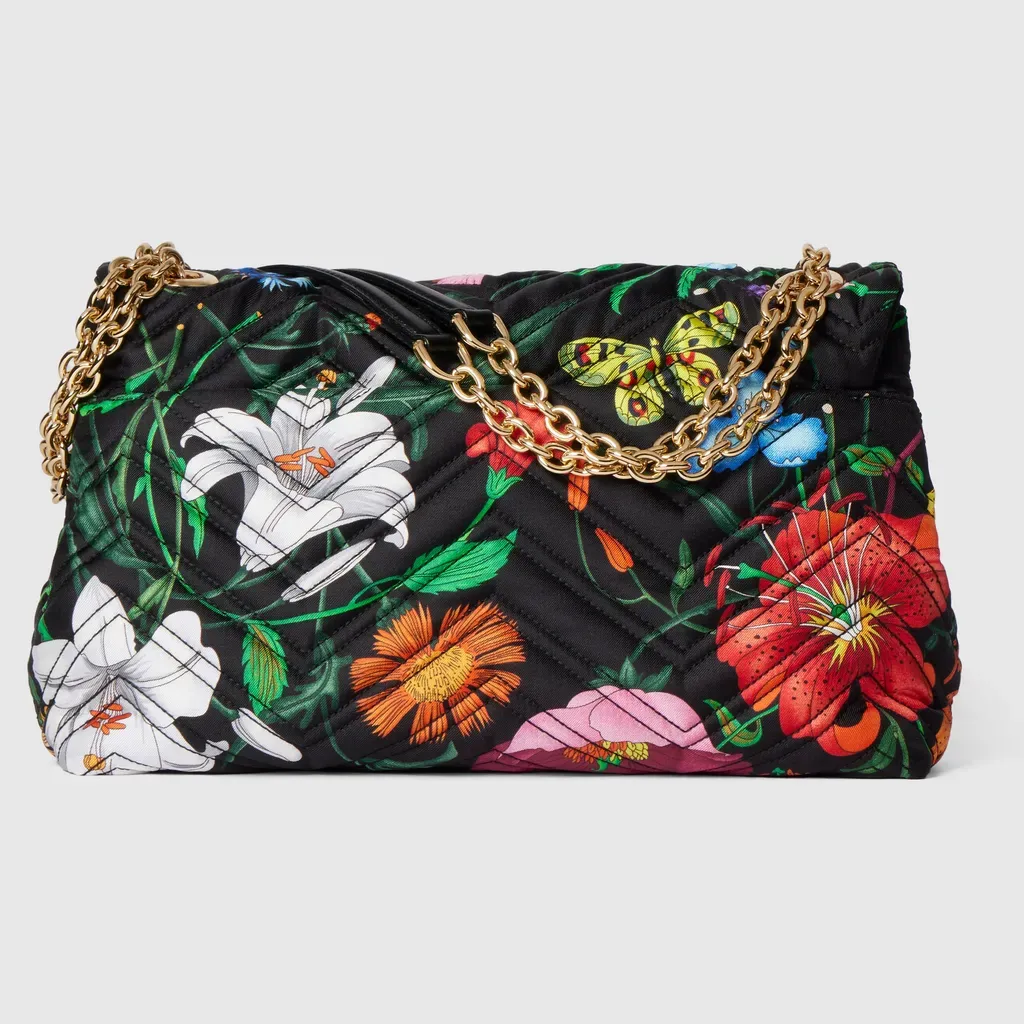 Gg Marmont Medium Shoulder Bag
