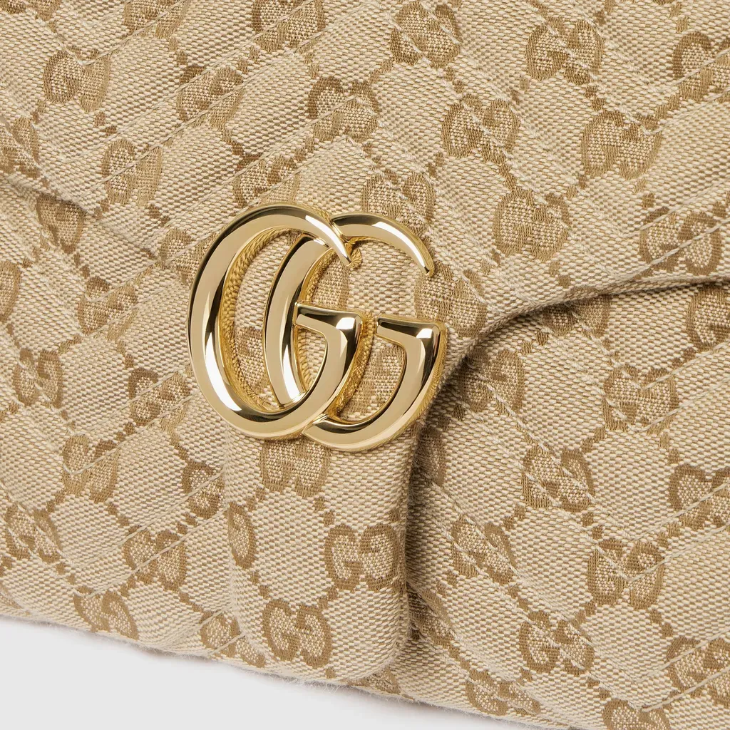 Gg Marmont Medium Shoulder Bag