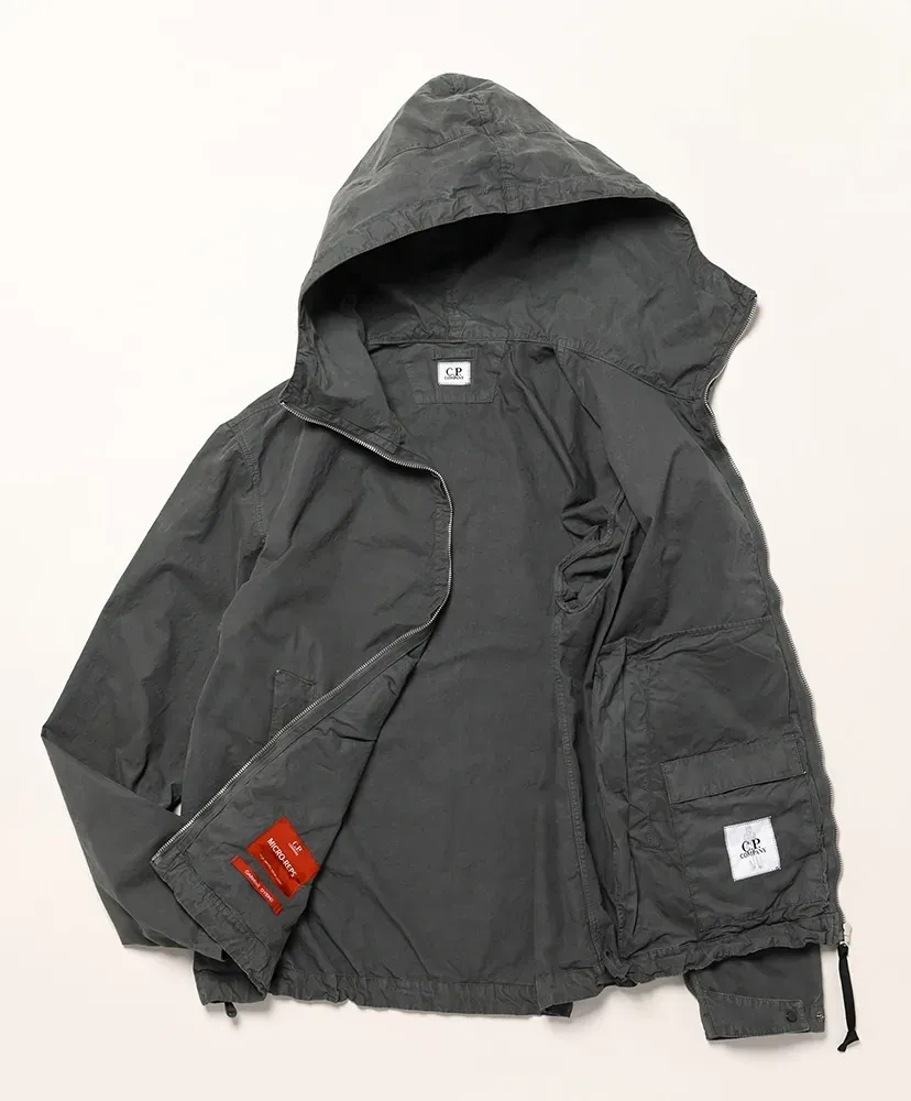 Micro-Reps Hooded Lens Jacket