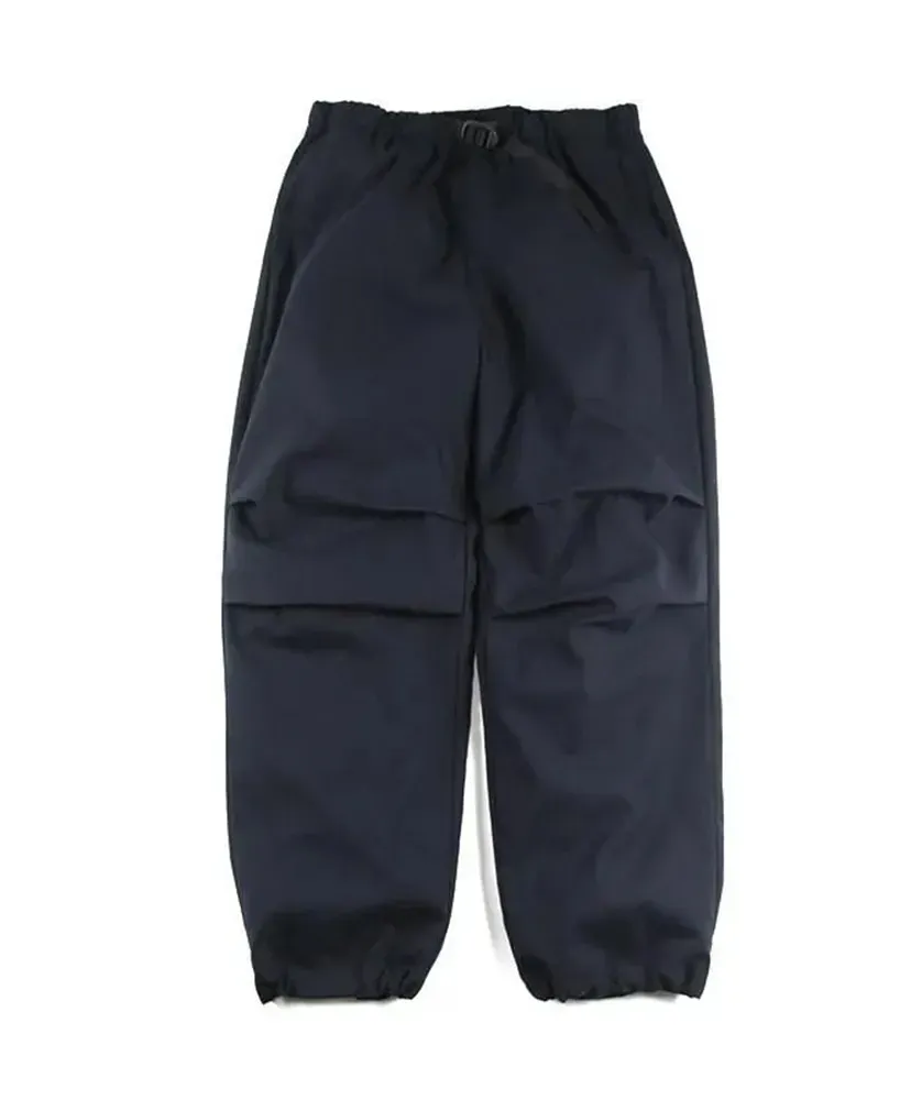 Knee Tuck Pants