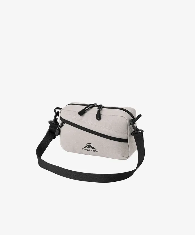 Light Alp Shoulder