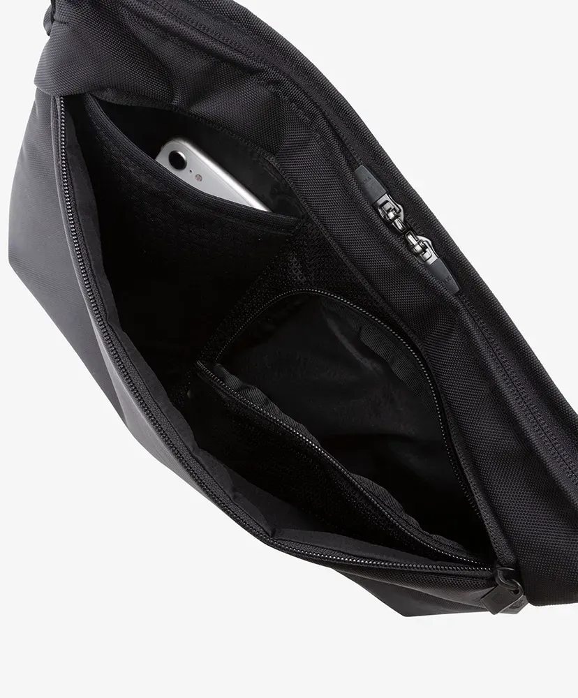 Shuttle Shoulder Pouch