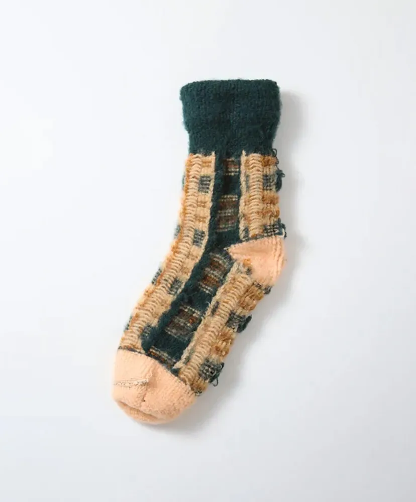 Comfy Room Socks Check
