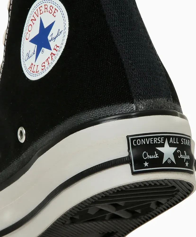 Chuck Taylor Canvas Hi