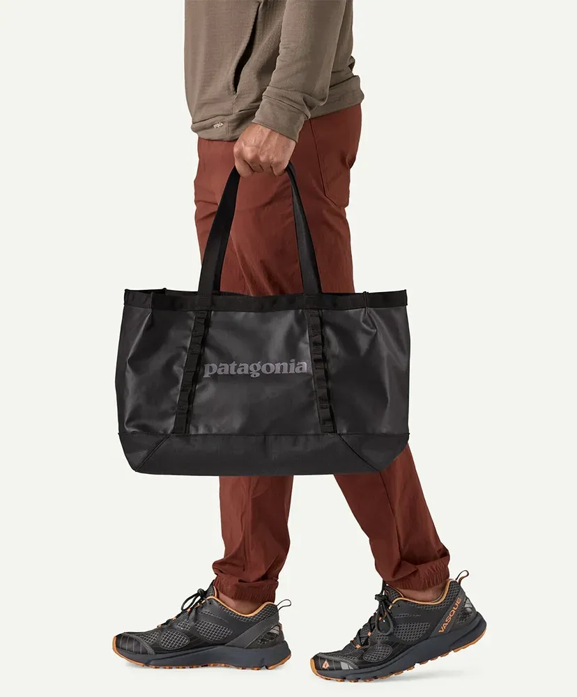 Black Hole Tote 25L