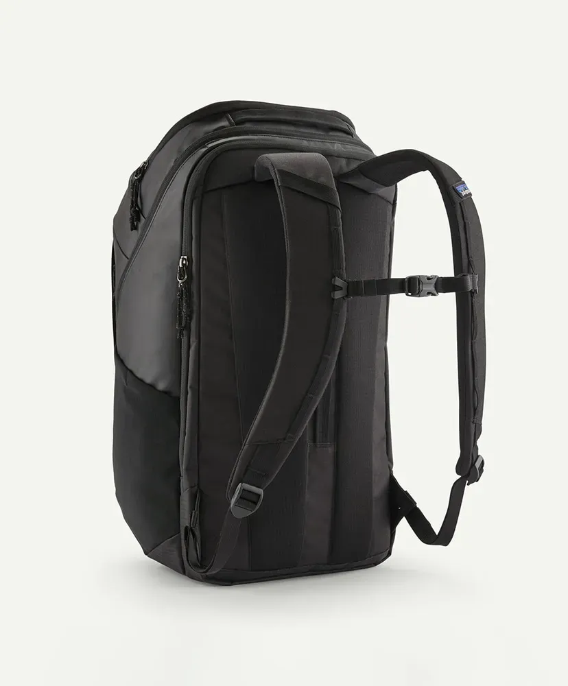Black Hole Pack 32L
