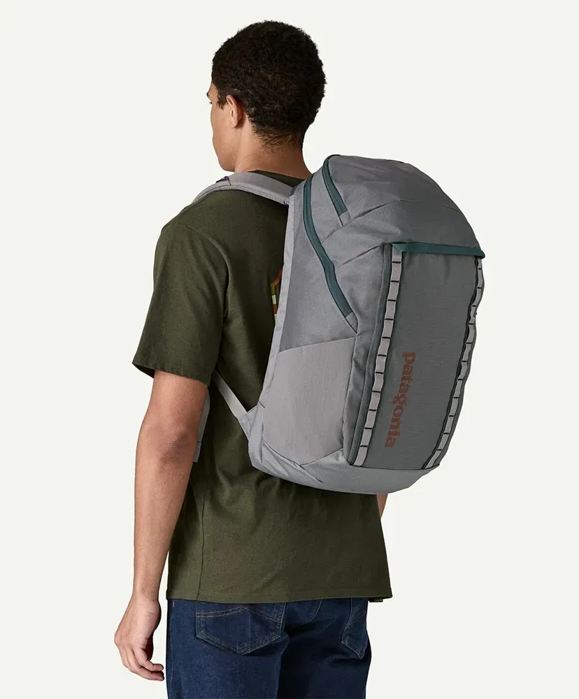 Black Hole Pack 32L