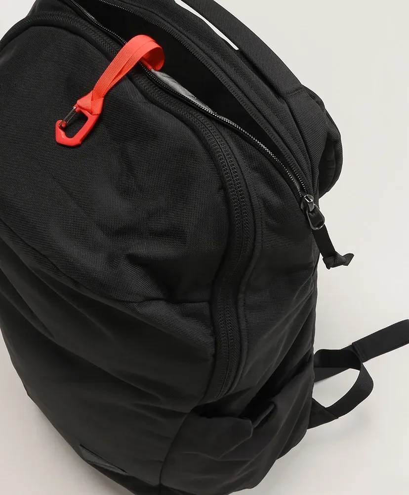 Civic Half Zip 26L