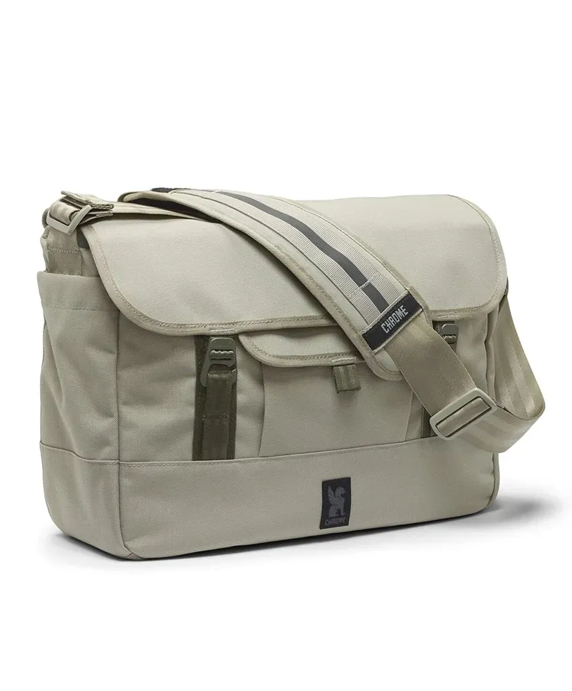 Midtown 20L Messenger