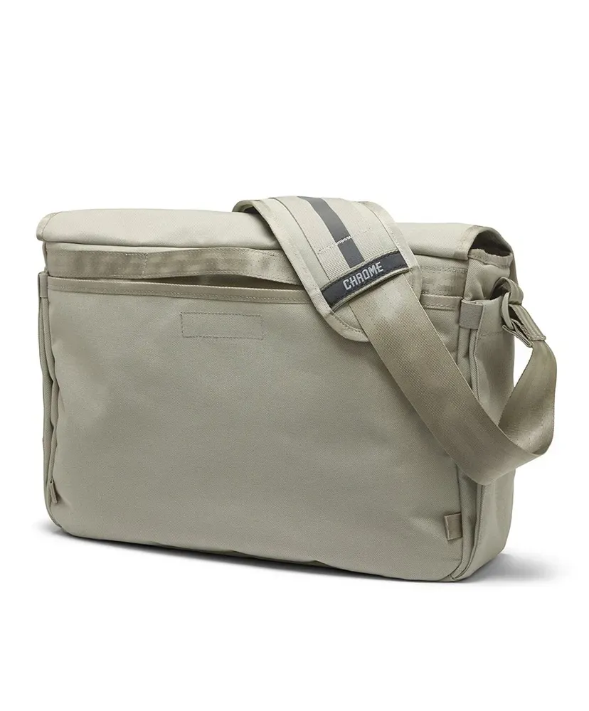 Midtown 20L Messenger