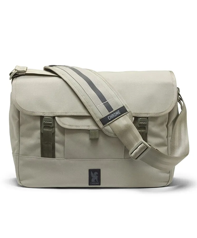 Midtown 20L Messenger