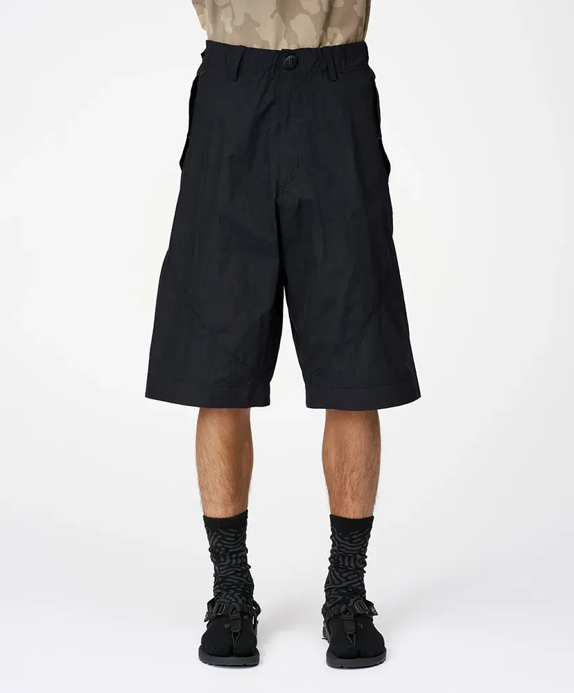 Helicoid Shorts