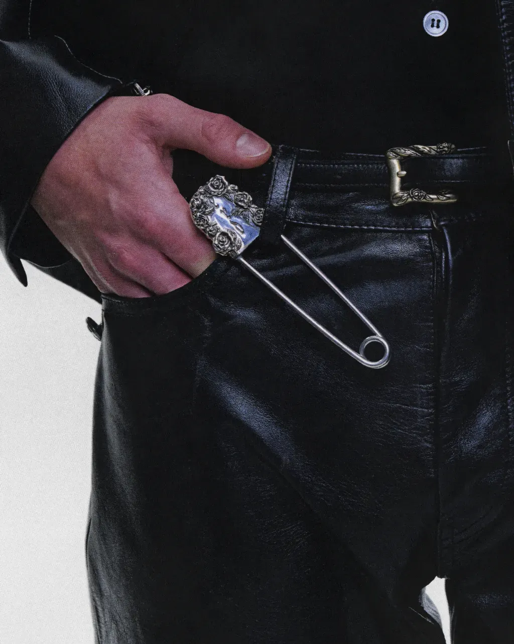 Oversized Safety Pin