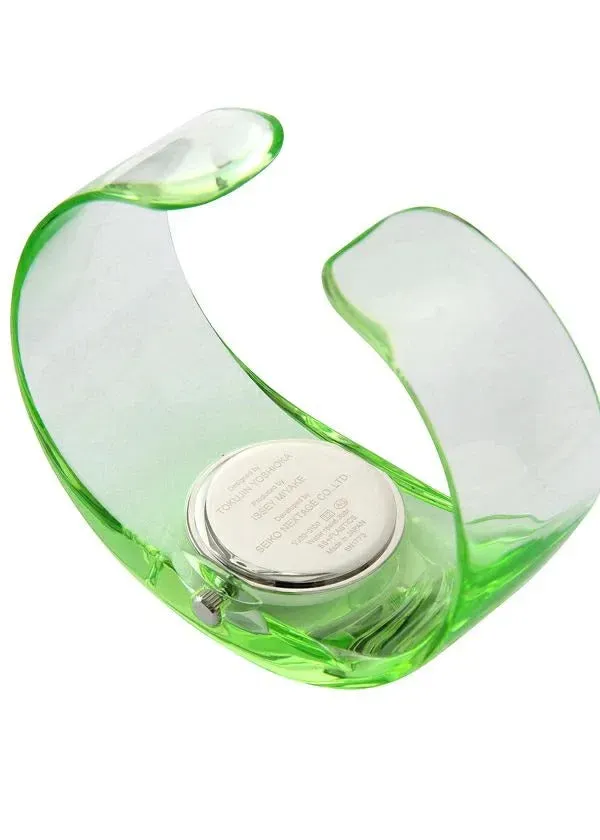 O　Designed By Tokujin Yoshioka