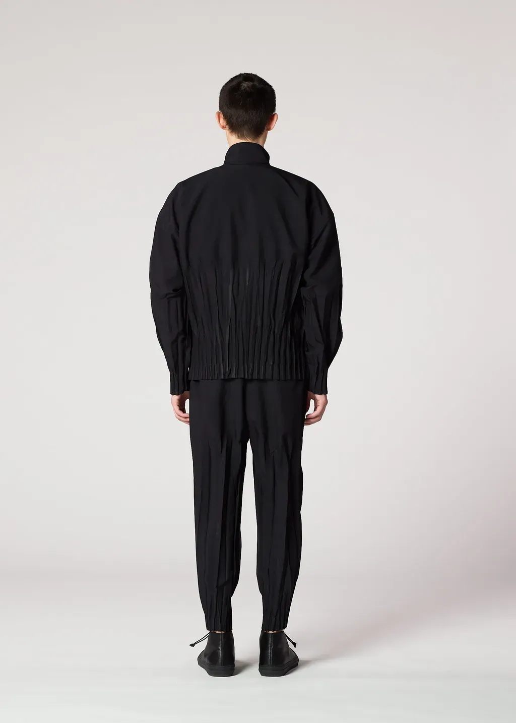 Waft Black