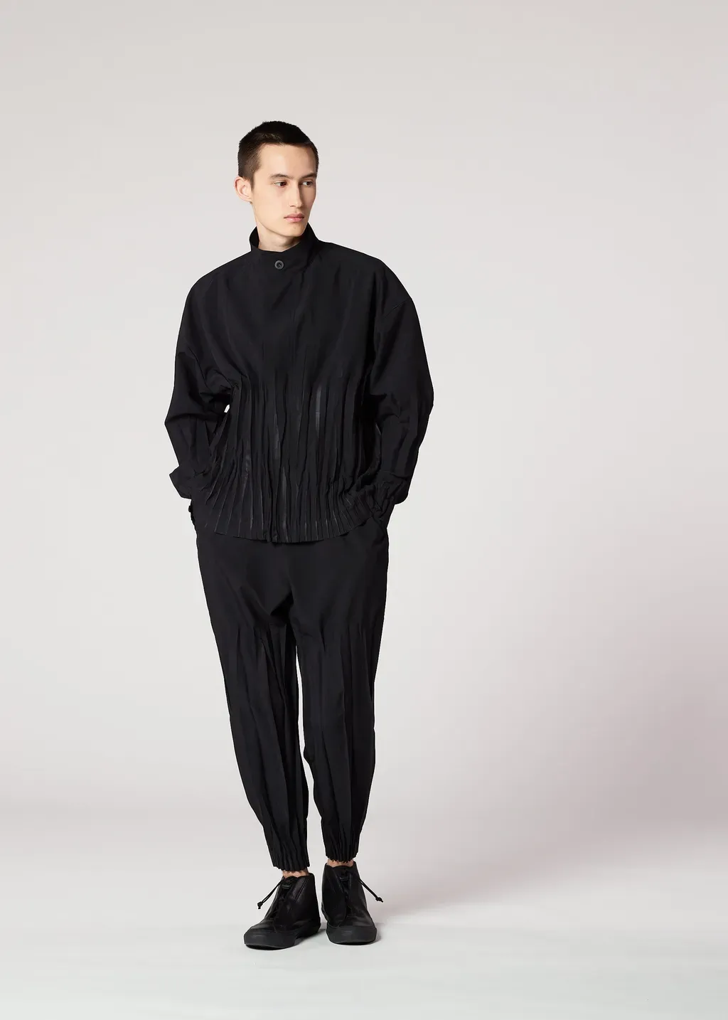 Waft Black