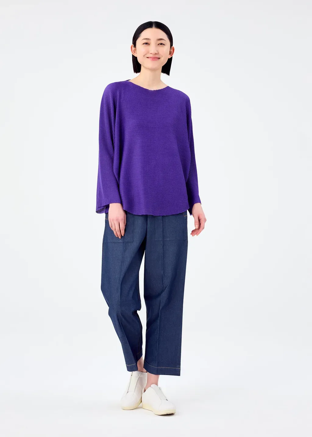 Curve Knit Stretch Pleats
