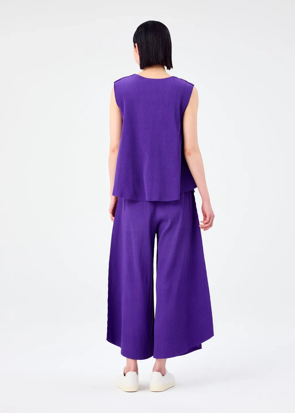 Swing Pleats