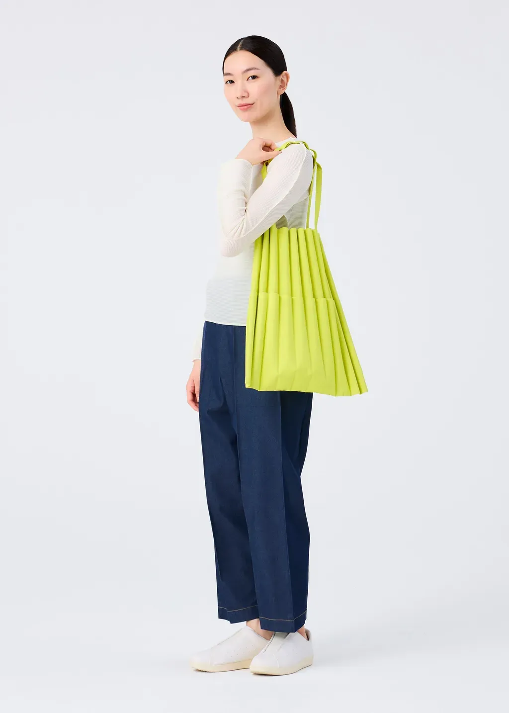Ripple Pleats Bag
