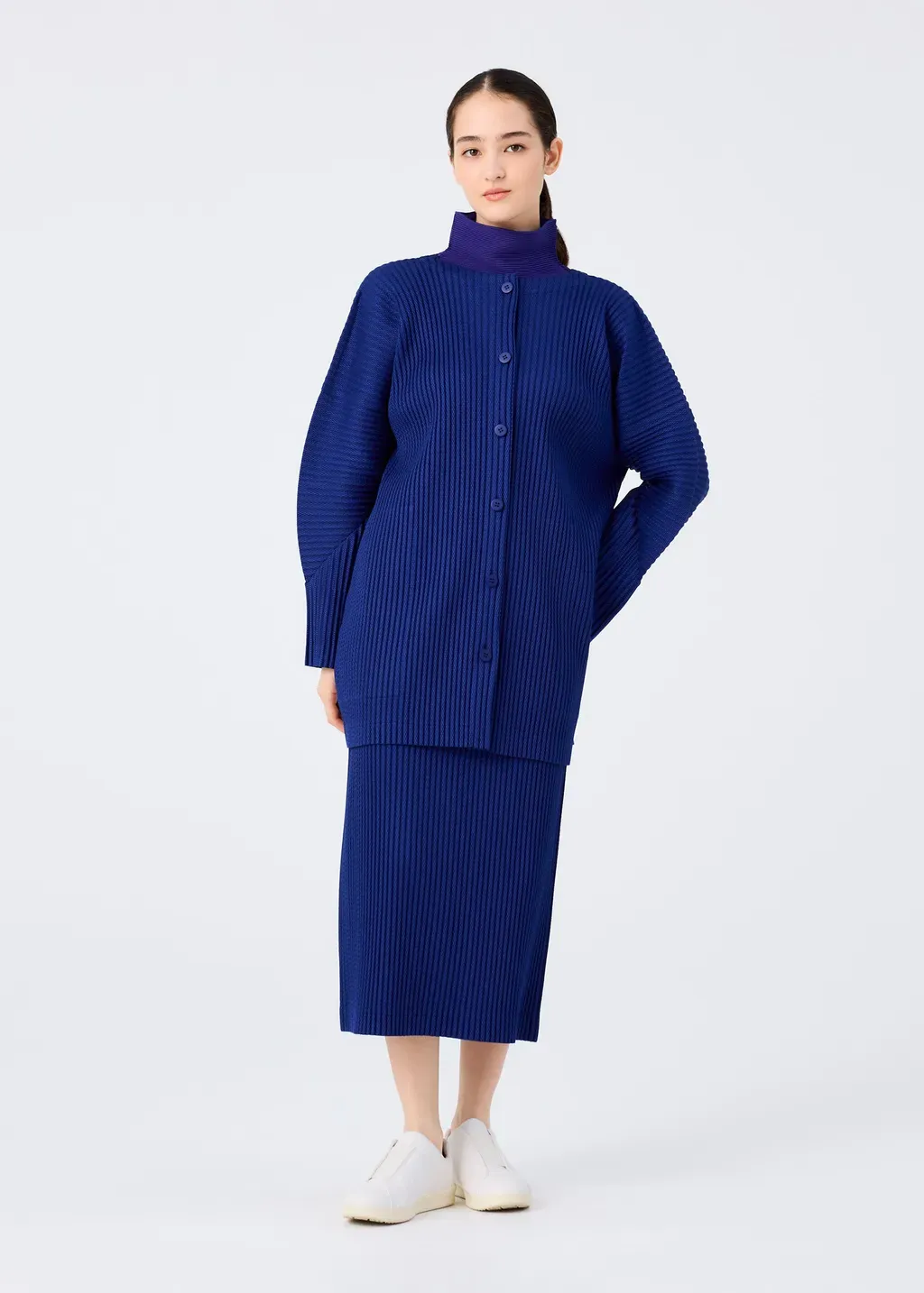 Warm Mesh Pleats
