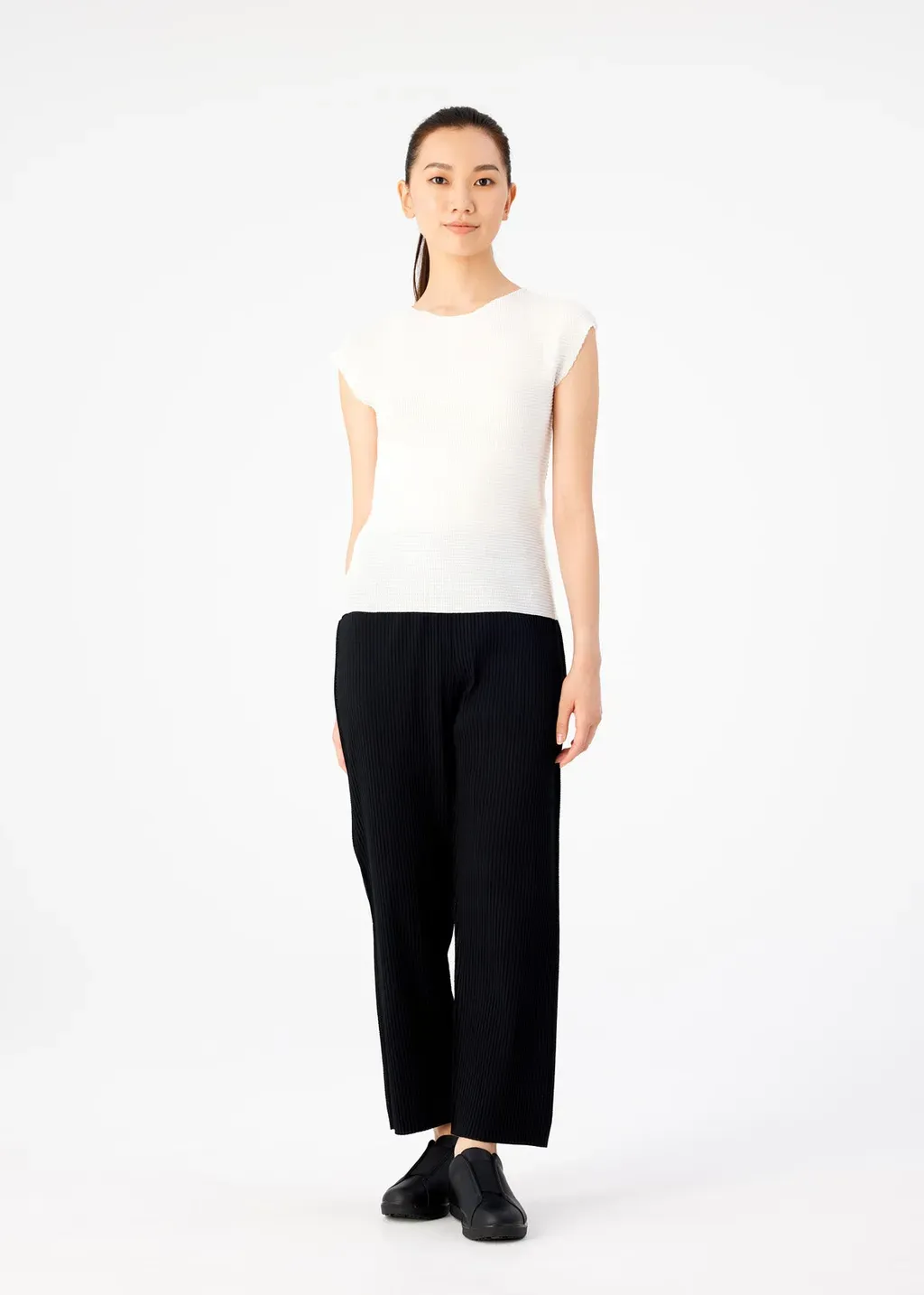 Knit Stretch Pleats