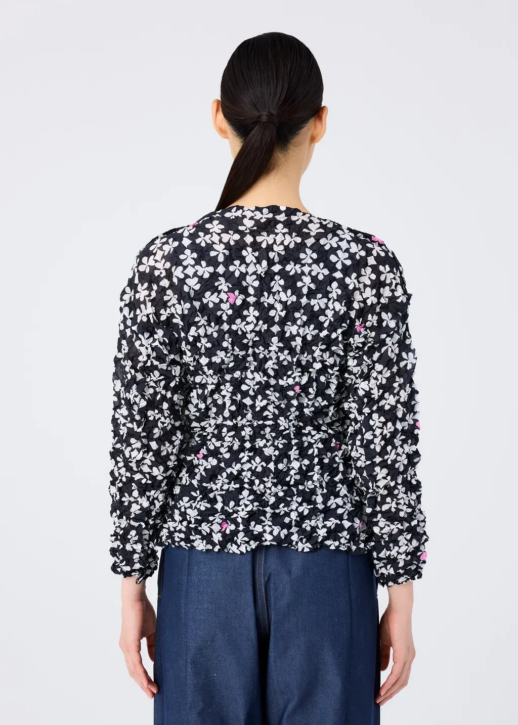Suit Meringue Top