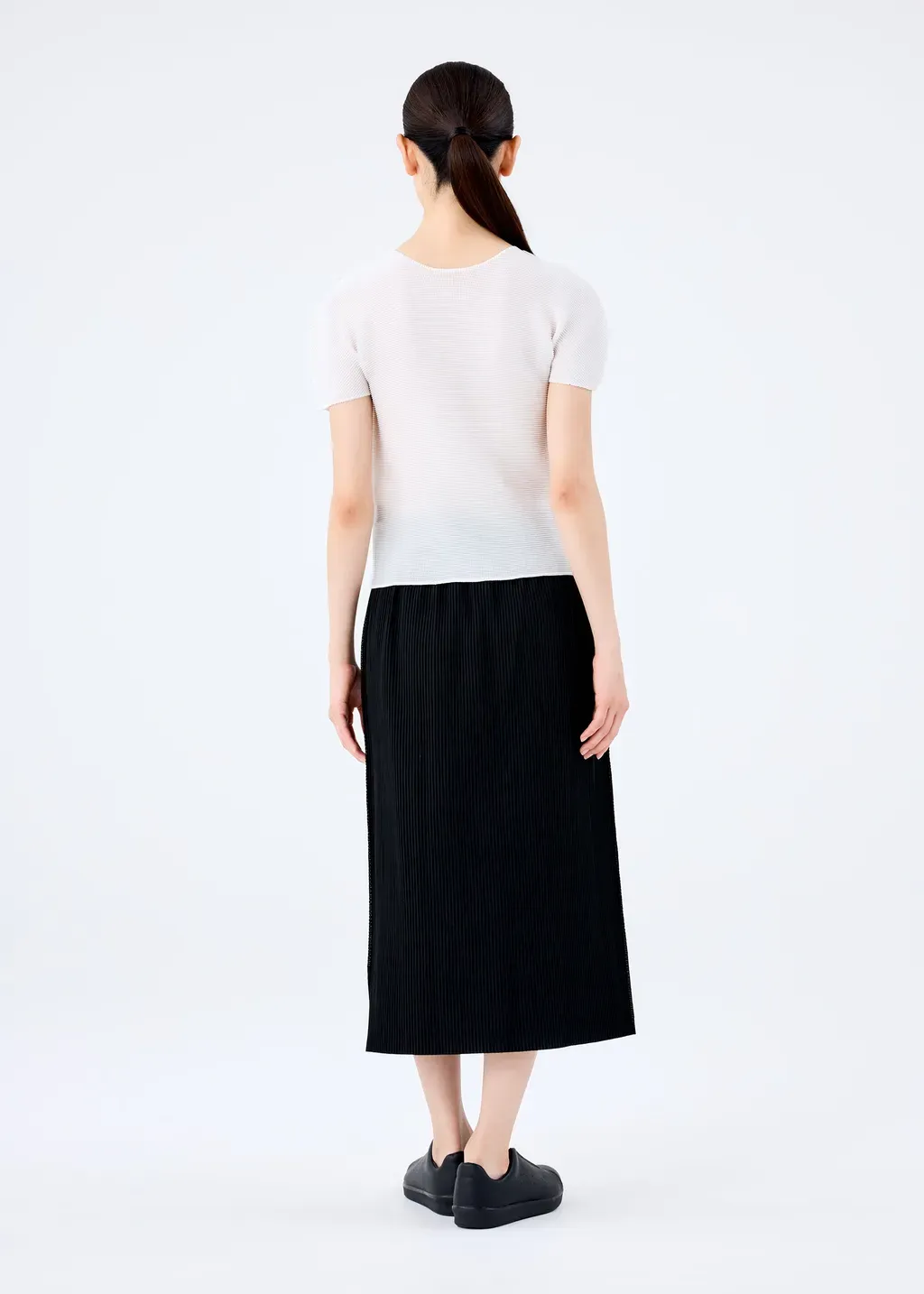 Fine Knit Pleats Black