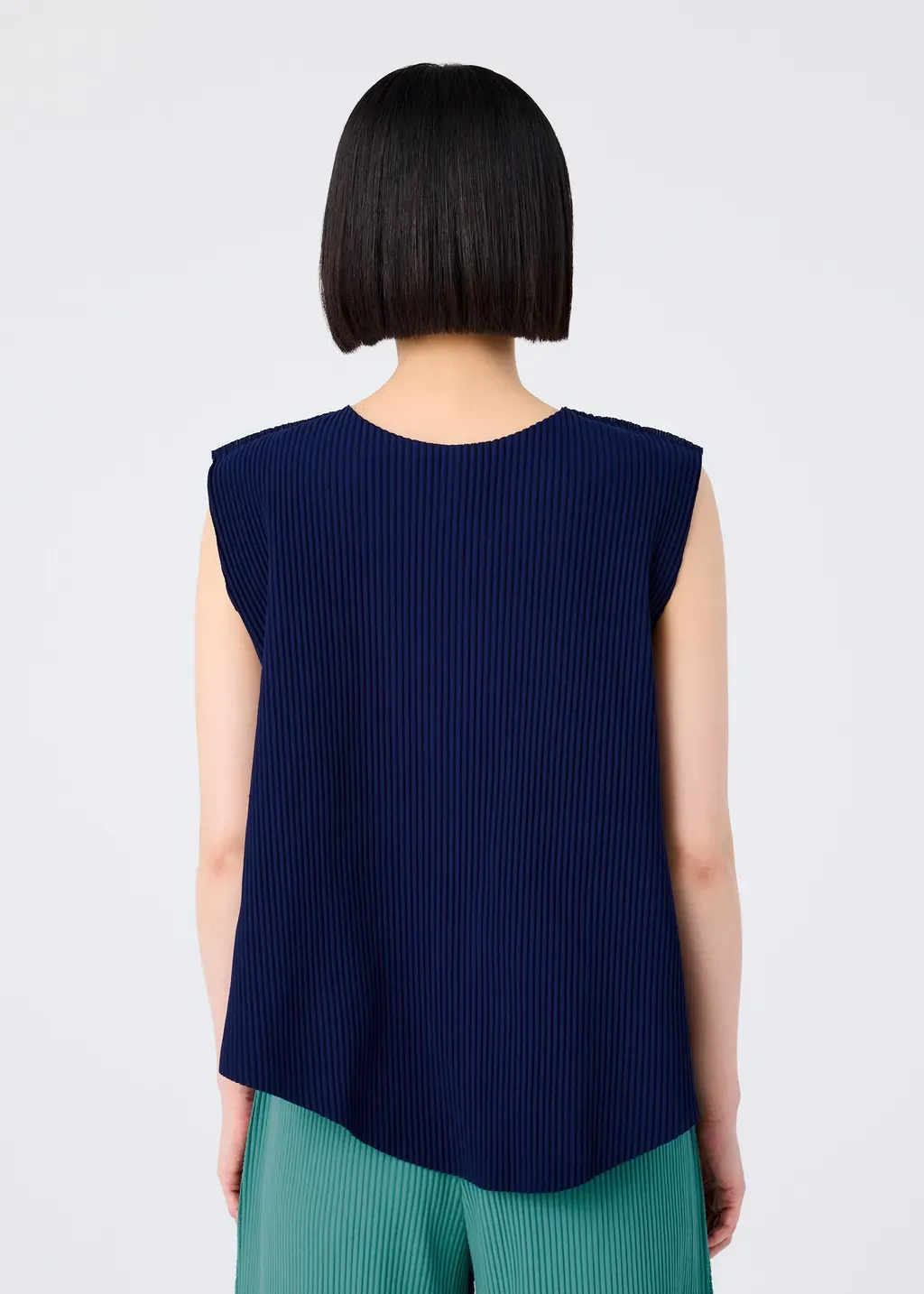 Aurora Pleats